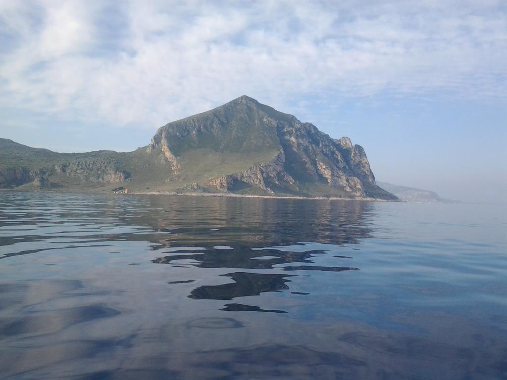 Casa Vacanza Tra Cielo E Mare Custonaci Eksteriør bilde